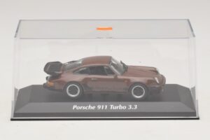 Porsche 911 930 Turbo 3.3 Hnědý Maxichamps 1:43 940069001 Kov – obrázek 4 z 5