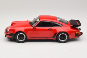 Porsche 911 930 Turbo 3.3 Červený KK-Scale 1:18 KKDC181442 Kov – obrázek 3 z 6
