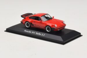 Porsche 911 930 Turbo 3.3 Červený Maxichamps 1:43 940069000 Kov – obrázek 3 z 5