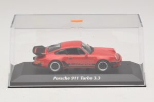 Porsche 911 930 Turbo 3.3 Červený Maxichamps 1:43 940069000 Kov – obrázek 4 z 5