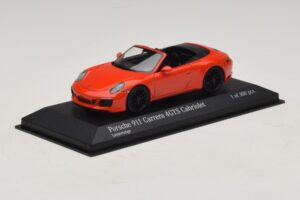 Porsche 911 991.1 Carrera 4 GTS Kabriolet Oranžový Minichamps 1:43 410067331 Kov – obrázek 2 z 5