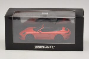 Porsche 911 991.1 Carrera 4 GTS Kabriolet Oranžový Minichamps 1:43 410067331 Kov – obrázek 5 z 5