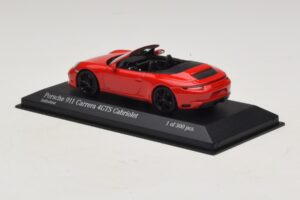 Porsche 911 991.1 Carrera 4 GTS Kabriolet Červený Minichamps 1:43 410067330 Kov – obrázek 3 z 5