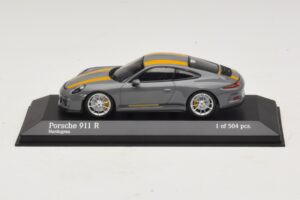 Porsche 911 991.1 R Šedý Minichamps 1:43 Porsche 911 991.1 R Šedý Minichamps 1:43 410066232 Kov