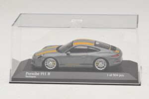 Porsche 911 991.1 R Šedý Minichamps 1:43 410066232 Kov – obrázek 4 z 5