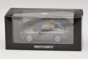 Porsche 911 991.1 R Šedý Minichamps 1:43 410066232 Kov – obrázek 5 z 5
