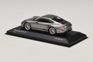 Porsche 911 991.1 R Stříbrný Minichamps 1:43 410066224 Kov – obrázek 3 z 5