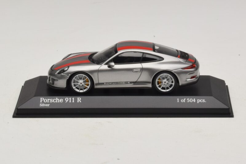 Porsche 911 991.1 R Stříbrný S Oranžovými Pruhy Minichamps 1:43 410066222 Kov