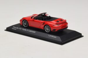 Porsche 911 991.1 Turbo S Kabriolet Červený Minichamps 1:43 410067180 Kov – obrázek 3 z 5