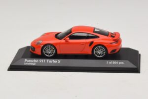 Porsche 911 991.1 Turbo S Oranžový Minichamps 1:43 Porsche 911 991.1 Turbo S Oranžový Minichamps 1:43 410067171 Kov