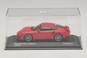 Porsche 911 991.1 Turbo S Červený Minichamps 1:43 410067170 Kov – obrázek 4 z 5