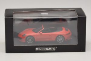Porsche 911 991.2 Carrera 4 Kabriolet Oranžový Minichamps 1:43 410067231 Kov – obrázek 5 z 5