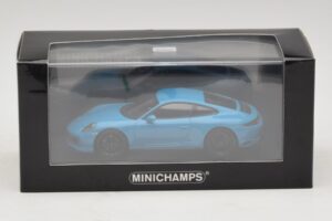 Porsche 911 991.2 Carrera 4 GTS Miami Blue Minichamps 1:43 410067322 Kov – obrázek 5 z 5