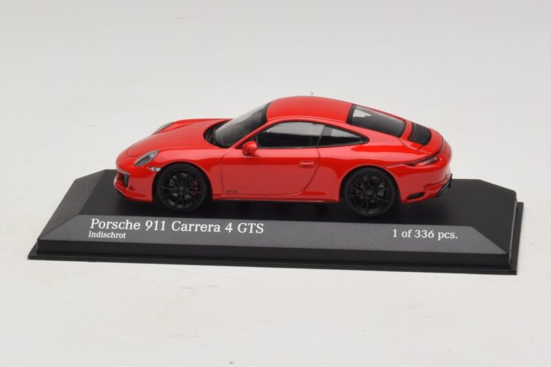 Porsche 911 991.2 Carrera 4 GTS Červený Minichamps 1:43 Porsche 911 991.2 Carrera 4 GTS Červený Minichamps 1:43 410067320 Kov