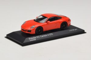 Porsche 911 991.2 Carrera 4 GTS Oranžový Minichamps 1:43 410067321 Kov – obrázek 2 z 5
