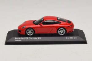 Porsche 911 991.2 Carrera 4S Červený Minichamps 1:43 Porsche 911 991.2 Carrera 4S Červený Minichamps 1:43 410067240 Kov