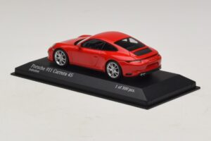 Porsche 911 991.2 Carrera 4S Červený Minichamps 1:43 410067240 Kov – obrázek 3 z 5