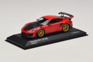 Porsche 911 991.2 GT2 RS Červený Minichamps 1:43 410067227 Kov – obrázek 2 z 5