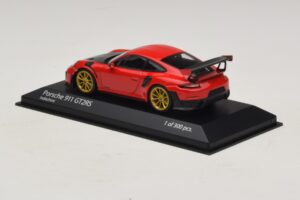 Porsche 911 991.2 GT2 RS Červený Minichamps 1:43 410067227 Kov – obrázek 3 z 5