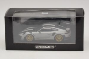 Porsche 911 991.2 GT2 RS Weissach Package Chalk Minichamps 1:43 410067220 Kov – obrázek 5 z 5