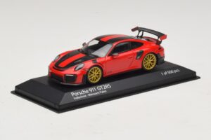 Porsche 911 991.2 GT2 RS Weissach Package Červený Minichamps 1:43 410067221 Kov – obrázek 2 z 5