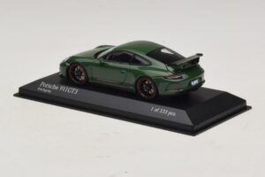 Porsche 911 991.2 GT3 Zelený Minichamps 1:43 410066028 Kov – obrázek 3 z 5