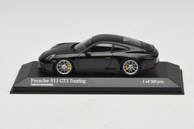 Porsche 911 991.2 GT3 Touring Černá Metalíza Minichamps 1:43 410067424 Kov