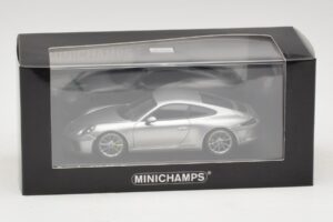 Porsche 911 991.2 GT3 Touring Stříbrný Minichamps 1:43 410067422 Kov – obrázek 5 z 5