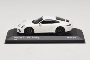 Porsche 911 991.2 GT3 Touring Bílý Minichamps 1:43 Porsche 911 991.2 GT3 Touring Bílý Minichamps 1:43 410067420 Kov