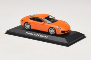 Porsche 911 991 Carrera S Oranžový Maxichamps 1:43 940060221 Kov – obrázek 3 z 5