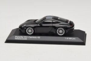 Porsche 911 992 Carrera 4S Černá Metalíza Minichamps 1:43 Porsche 911 992 Carrera 4S Černá Metalíza Minichamps 1:43 410069320 Kov