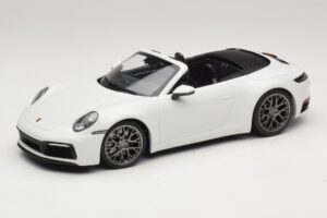 Porsche 911 992 Carrera 4S Kabriolet Bílý Minichamps 1:18 Porsche 911 992 Carrera 4S Kabriolet Bílý Minichamps 1:18 155067330 Kov
