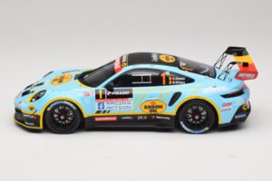 Porsche 911 992 Rally GT #1 C. Cherain / D. Withers Rallye de Wallonie 2025 IXO 1:18 18RMC254 Kov – obrázek 3 z 6