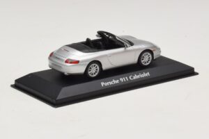 Porsche 911 996 Kabriolet Stříbrný Maxichamps 1:43 940061031 Kov – obrázek 2 z 5