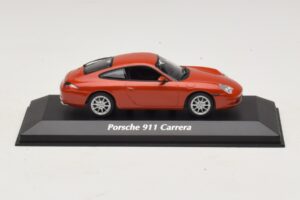Porsche 911 996 Carrera Orange Metallic Maxichamps 1:43 Porsche 911 996 Carrera Orange Metallic Maxichamps 1:43 940061021 Kov