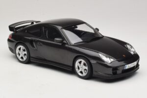 Porsche 911 996 GT2 Černá Metalíza KK-Scale 1:18 KKDC181453 Kov – obrázek 4 z 6