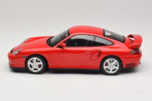 Porsche 911 996 GT2 Červený KK-Scale 1:18 KKDC181454 Kov – obrázek 3 z 6