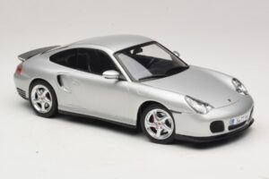 Porsche 911 996 Turbo Stříbrný KK-Scale 1:18 KKDC181471 Kov – obrázek 4 z 6