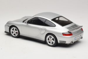 Porsche 911 996 Turbo Stříbrný KK-Scale 1:18 KKDC181471 Kov – obrázek 5 z 6