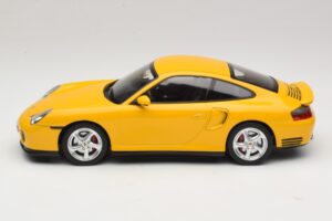 Porsche 911 996 Turbo Žlutý KK-Scale 1:18 KKDC181473 Kov – obrázek 3 z 6