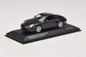 Porsche 911 997 Carrera 4S Šedá Metalíza Minichamps 1:43 403066430 Kov – obrázek 2 z 5
