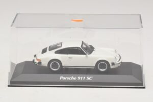 Porsche 911 SC Bílý Maxichamps 1:43 940062020 Kov – obrázek 4 z 5