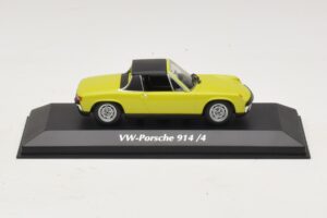 Porsche 914/4 Zelený Maxichamps 1:43 Porsche 914/4 Zelený Maxichamps 1:43 940065660 Kov