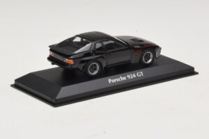 Porsche 924 GT Černý Maxichamps 1:43 940066124 Kov – obrázek 2 z 5
