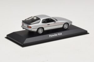 Porsche 924 Stříbrný Maxichamps 1:43 940062120 Kov – obrázek 2 z 5