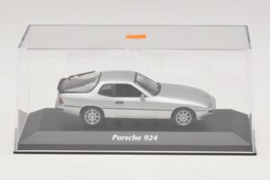 Porsche 924 Stříbrný Maxichamps 1:43 940062120 Kov – obrázek 4 z 5