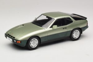 Porsche 924 Turbo Světle Zelená & Tmavě Zelená MCG 1:18 MCG18660 Kov
