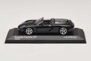 Porsche Carrera GT Černý Minichamps 1:43 430060230 Kov