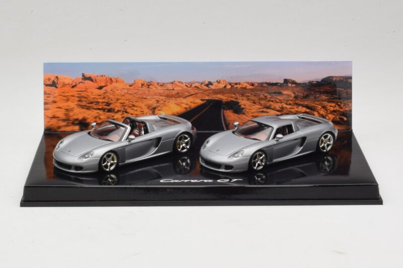 Porsche Carrera GT Spider & Kupé Sada Stříbrný Minichamps 1:43 Porsche Carrera GT Spider & Kupé Sada Stříbrný Minichamps 1:43 WAP02010314 Kov