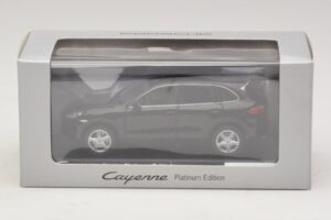 Porsche Cayenne 9PA Platinová Edice Černý Minichamps 1:43 WAP0200160E Kov – obrázek 5 z 5